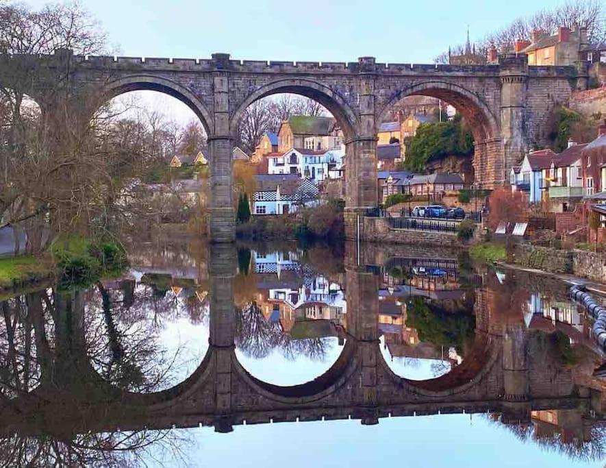 Riverside Knaresborough Kültér fotó